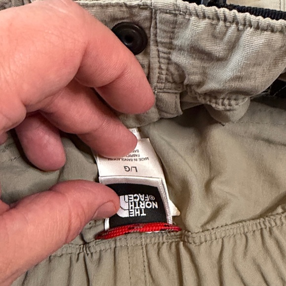 The North Face Men's Khaki Cargo Pants - Picture 2 of 6